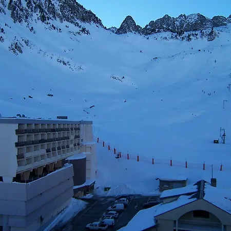 Appartement à Avec Accès Direct Aux Pistes 84426
